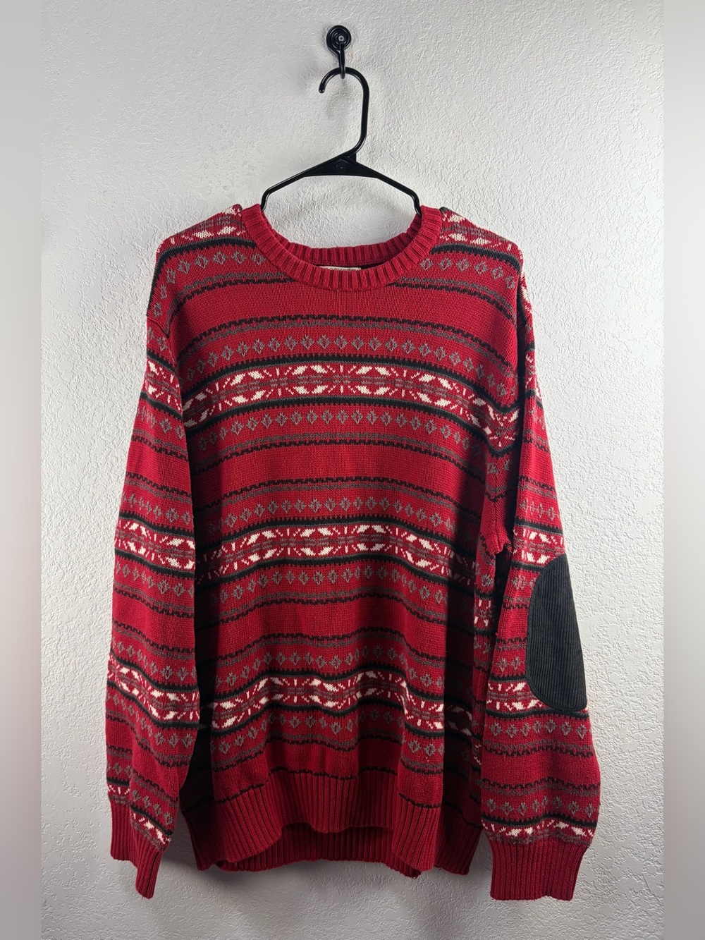 Dockers Men’s Vintage Red/White Ugly Christmas Sweater Size XL